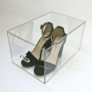 caja de zapatos de acrílico transparente de forma cuadrada con tapa deslizante 