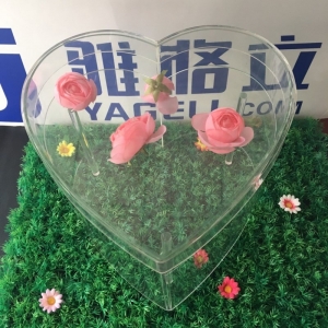 Caja de embalaje de flor en forma de corazón acrílico transparente 