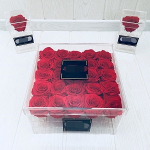 caja de lujo de cristal 25 rosas