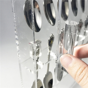 caja de cuchara de recuerdo de acrílico montada en la pared transparente 
