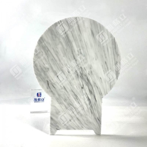 Dispensador de bebidas acrílico de mármol blanco con núcleo de hielo. 