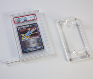 Expositor de trofeos de acrílico para tarjetas PSA para cartas TCG clasificadas 