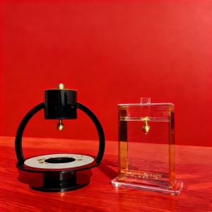 Conjunto de Lucite Mayim Acharonim 