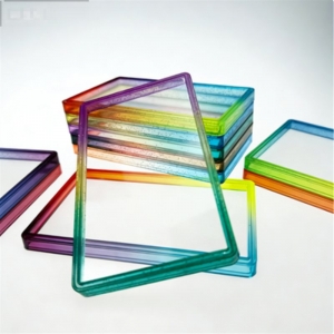 Protector de parachoques ACE para tarjetas calificadas 