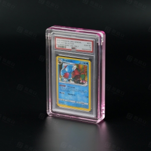 Estuche magnético individual de acrílico premium resistente a los rayos UV con certificación PSA CGC BGS. 