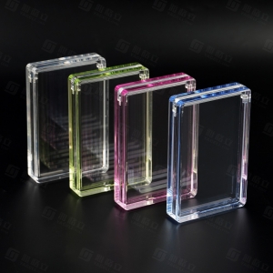Estuche magnético individual de acrílico premium resistente a los rayos UV con certificación PSA CGC BGS. 