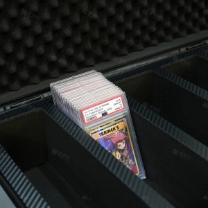 Maletín de exhibición para cartas graduadas | Proveedor de accesorios para cartas graduadas YAGELI 