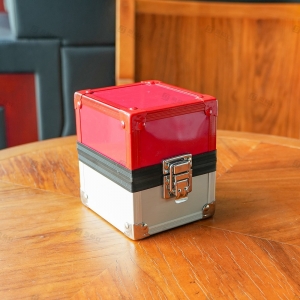 Caja de metal para almacenamiento de tarjetas coleccionables para colecciones TCG | YAGELI 